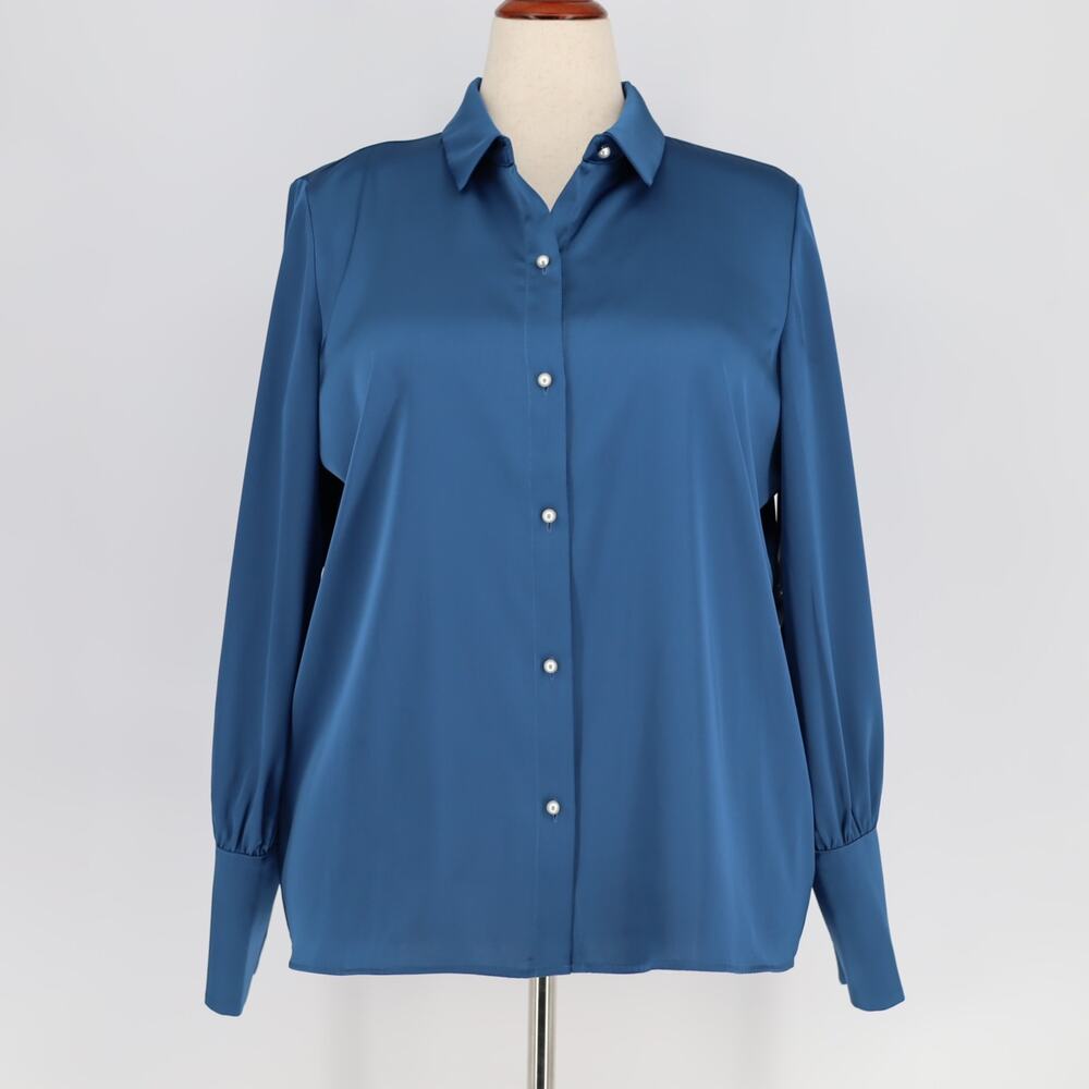 CeCe Women Blue Haze Luxe Satin Imitation Pearl Button Down Blouse Size L